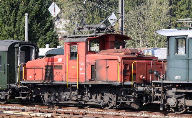 dvzo-ee-3-3-16-363-bauma DVZO / SBB CFF FFS Ee 3/3 16363 -- Bauma -- 16.10.2011