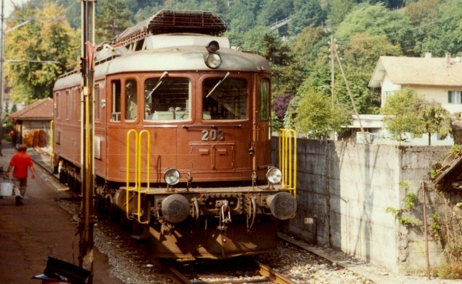 bls-ae-6-8-203-interlaken BLS Ae 6/8 203 -- Interlaken -- 09.1982