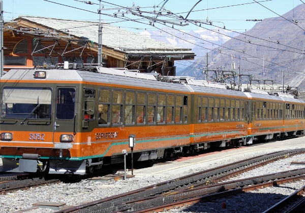 GGB Automotrices Bhe 4/8 3051 - 3054