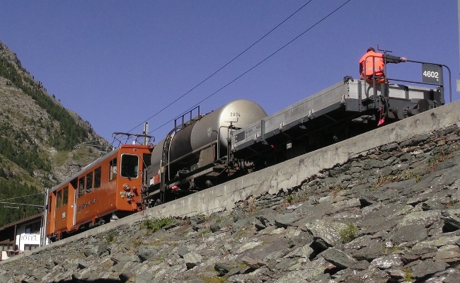 ggb-bhe-4-4-3062-mgb-uhk-2874-kk-4602-zermatt GGB Bhe 4/4 3062 -- Zermatt -- 22.09.2014