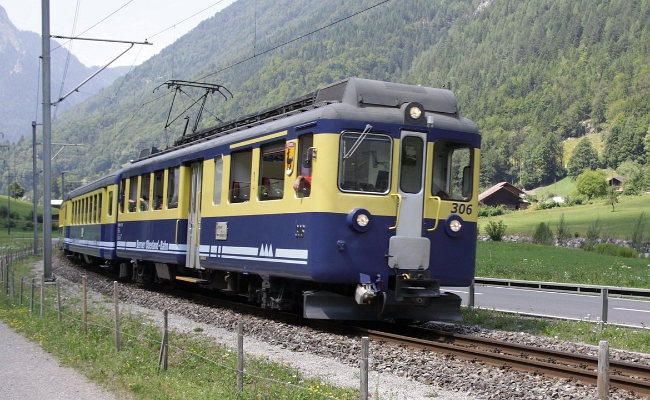 bob-abeh-4-4-306-luetschental JB / BOB ABeh 4/4 306 -- Lütschental -- 23.07.2013