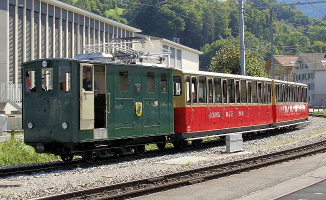 wab-spb-he-2-2-61-wilderswil JB / WAB He 2/2 61 -- Wilderswil -- 12.09.2010 -- Locomotive tranferée sur la ligne SPB Schynige Platte
