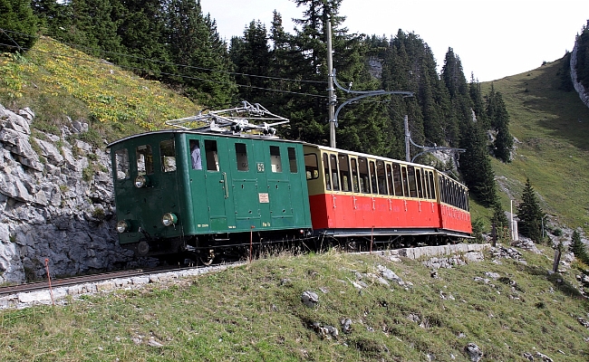 wab-spb-he-2-2-63-bigelti JB / WAB He 2/2 63 -- Bigelti -- 12.09.2010 -- Locomotive tranferée sur la ligne SPB Schynige Platte