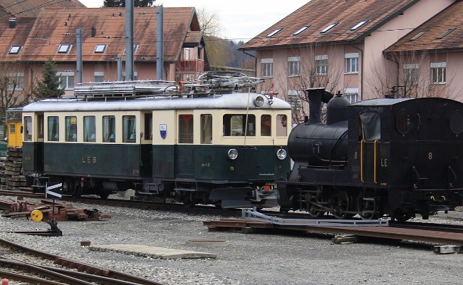 leb-are-4-4-25-g-3-3-8-echallens LEB BDe 4/4 25, G 3/3 8 -- Echallens -- 15.12.2009