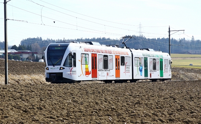 LEB RBe 4_8 46 berchere LEB RBe 4/8 46 -- Assens -- 10.03.2012