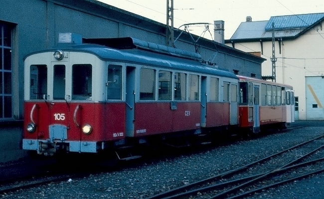 mvr-cev-bde-4-4-105-221chernex MVR (CEV) BDe 4/4 105, Bt 221 -- Chernex MOB -- 19.11.1984 -- Transfert Bt 221 pour travaux de peinture