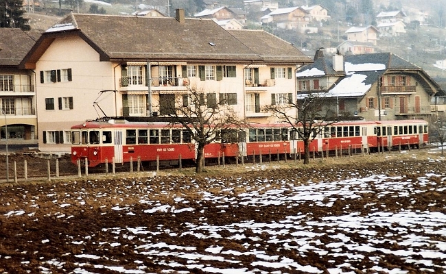 mvr-bdeh-2-4-71-221-72-223-blonay MVR BDeh 2/4 71, Bt 221, 72, Bt 223 -- Blonay -- 02.1984