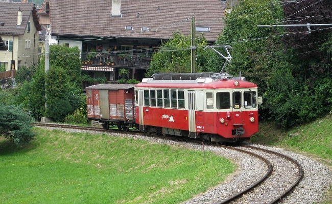 mvr-bdeh-2-4-73-gk35-blonay-bc MVR BDeh 2/4 73, Gk35 -- Blonay -- 06.09.2010 -- Transfert de marchadises Ã destination des Avants (MOB) via la ligne Blonay - Chamby