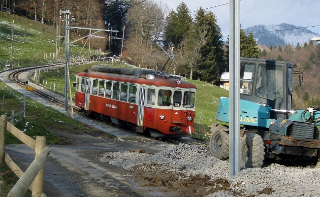 mvr-bdeh-2-4-75-fayau-prov MVR BDeh 2/4 75 -- Fayau -- 15.04.2008 -- Terminus aval en cul de sac pendant travaux