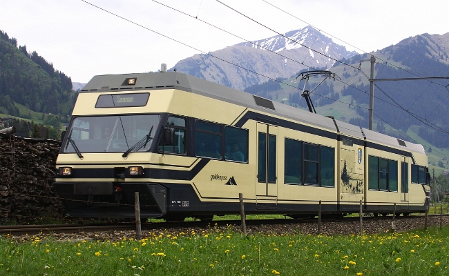 mvr-be-2-6-7004-gstaad MVR Be 2/6 7004 -- Gstaad (MOB) -- 14.05.2011 -- Rare circulation en trafic régional Saanenland-Simmental