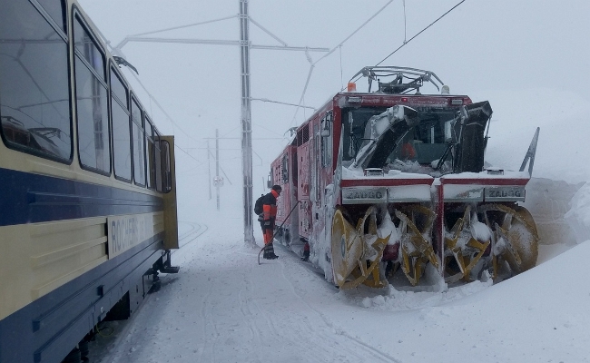 mvr-xrote-4-naye MVR HGem 2/2 11, Xrote 4 -- Glion -- 18.12.2017