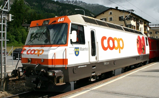 rhb-ge-4-4-641-samedan RhB, Ge 4/4 III 641 -- Samedan -- 08.07.2009