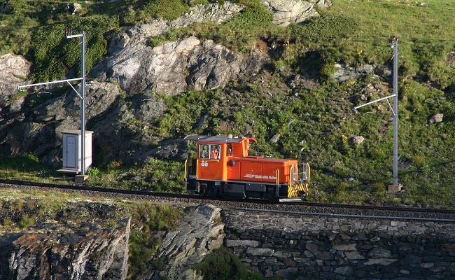 rhb-tmf-2-2-86-ospizio RhB, Tmf 2/2 86 -- Ospizio Bernina -- 08.07.2009