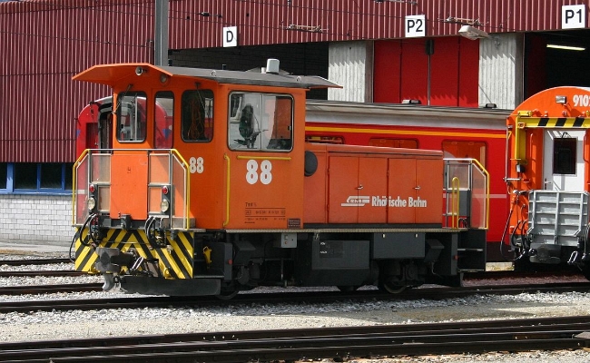 rhb-tmf-2-2-88-samedan-2 RhB, Tmf 2/2 88 -- Samedan -- 08.07.2009