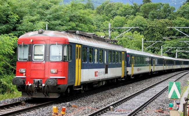 sbb-rbe-540-007-2-burier SBB CFF FFS, RBe 540 007-2 -- Burier -- 15.08.2008