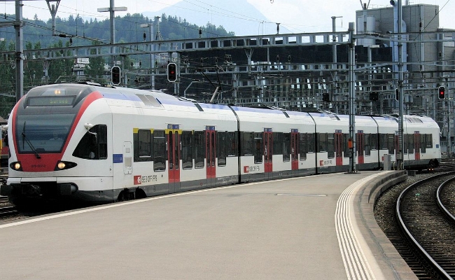 sbb-rabe-523-007-3-luzern SBB CFF FFS, RABe 523 007-3 -- Luzern -- 26.05.2009