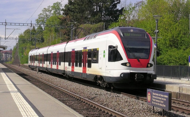 sbb-rabe-523-026-burier SBB CFF FFS, RABe 523 026-8 -- Burier -- 20.04.2014