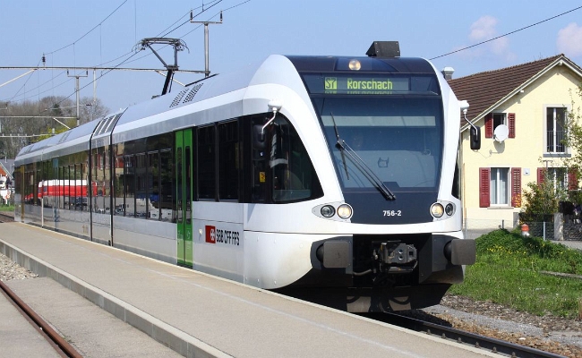 sbb-rabe-526-756-2-thurbo-egnacht SBB CFF FFS, RABe 526 756-2 THURBO -- Egnacht -- 15.04.2011