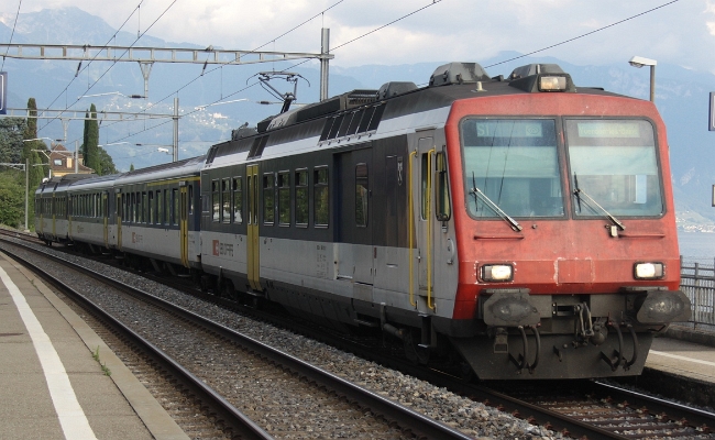 sbb-rbde-560-012-7-st-saphorin SBB CFF FFS, RBDe 560 012-7 -- St-Saphorin -- 13.08.2010