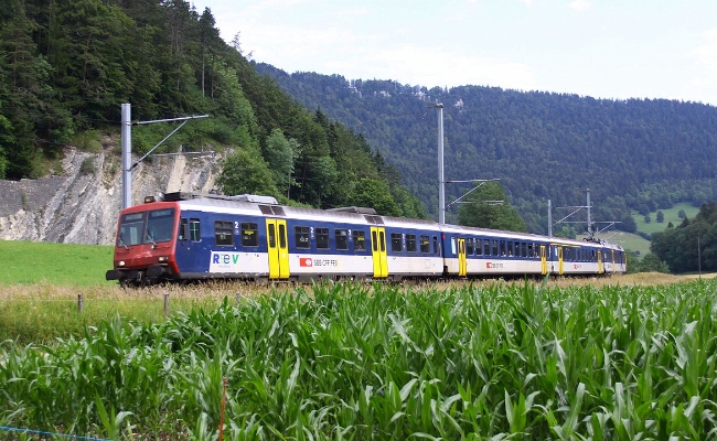 sbb-rbde-560-107-5-travers SBB CFF FFS, RBDe 560 107-5 REV -- Travers -- 12.07.2011