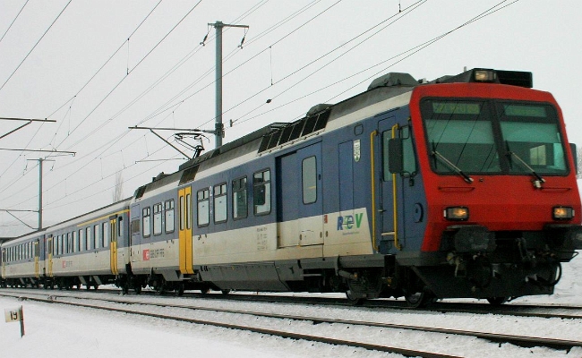 sbb-rbde-560-112-1-palezieux SBB CFF FFS, RBDe 560 112-1 REV -- Palézieux -- 14.12.2008
