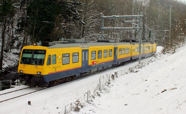 sbb-rbde-560-131-5-train-des-vignes-chexbres SBB CFF FFS, RBDe 560 131-5, Train des vignes -- Chexbres -- 14.12.2008