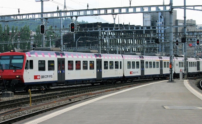 sbb-rbde-561-174-4-thurbo-luzern SBB CFF FFS, RBDe 561 174-4 THURBO -- Luzern -- 26.05.2009