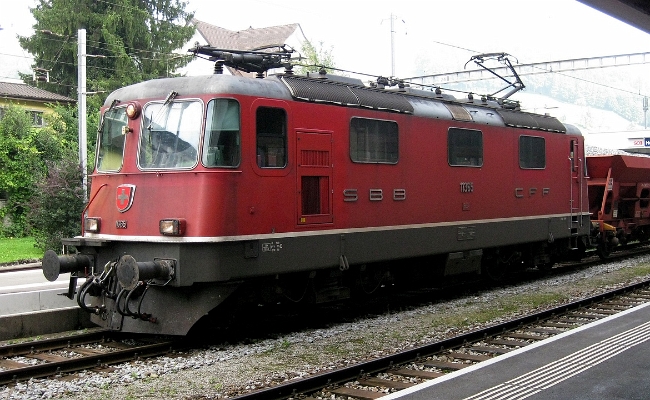 sbb-re-11365-herisau SBB CFF FFS, Re 4/4 III 11365 -- Herisau -- 21.09.2009