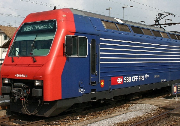 SBB CFF FFS Locomotives série Re 450