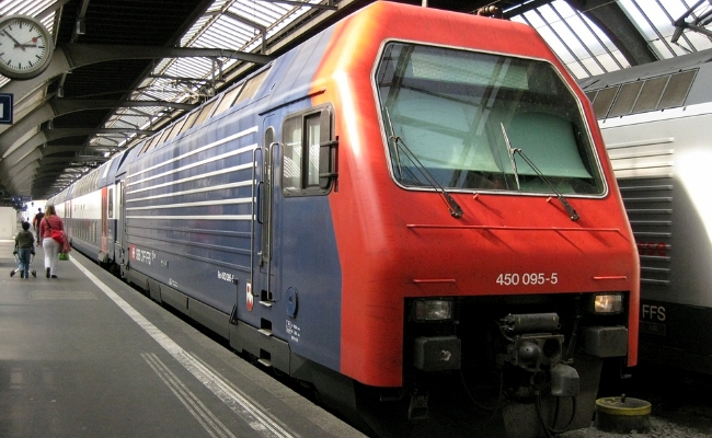 sbb-re-450-095-5-zurich SBB CFF FFS, Re 450 095-6 -- Zürich HB -- 21.09.2009