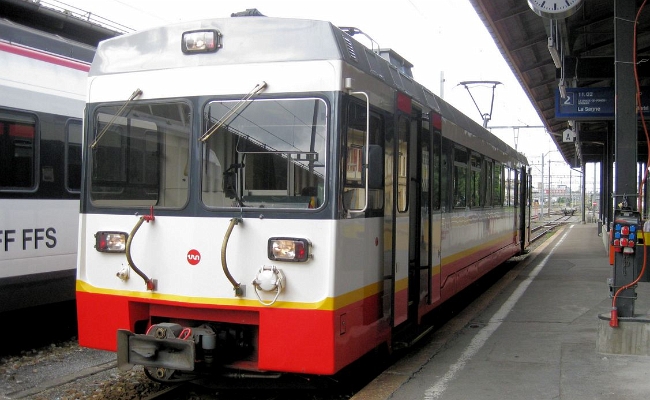 transn-bde-4-4-6-chaux-de-fonds TransN BDe 4/4 7 -- La Sagne -- 14.07.2011