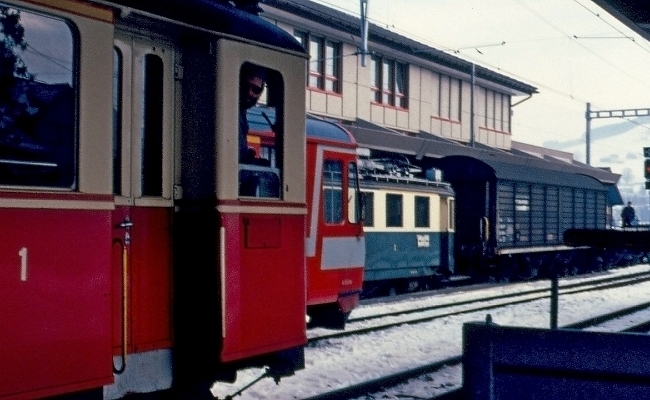 AB 3 generations AB Trois générations en gare d'Appenzell