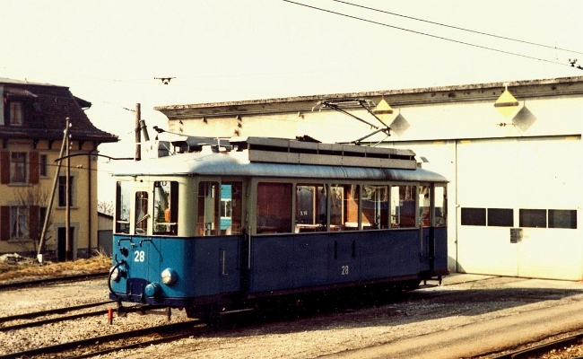 tl-be-28-chernex BC / TL Ce 2/3 28 -- Chernex ateliers MOB -- 03.1983