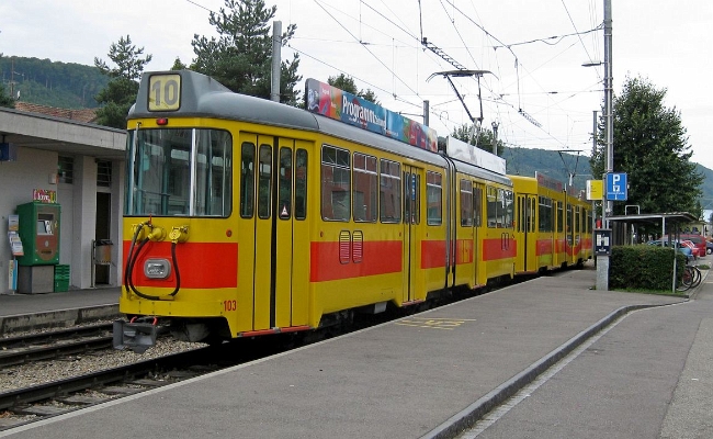 blt-be-4-6-103-ettingen BLT Be 4/6 103 -- Ettingen -- 14.09.2010