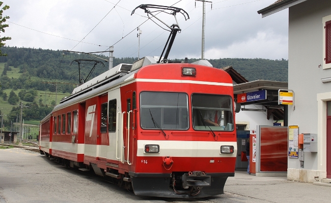 cj-bde-4-4-614-glovelier CJ BDe 4/4 614 -- Glovelier -- 14.07.2011