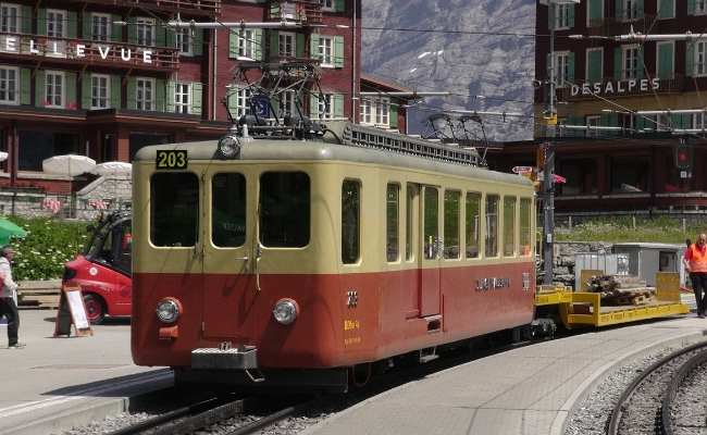 jb-bdeh-2-4-203-kleine-scheidegg-2 JB BDhe 2/4 203 -- Kleine Scheidegg -- 18.07.2015
