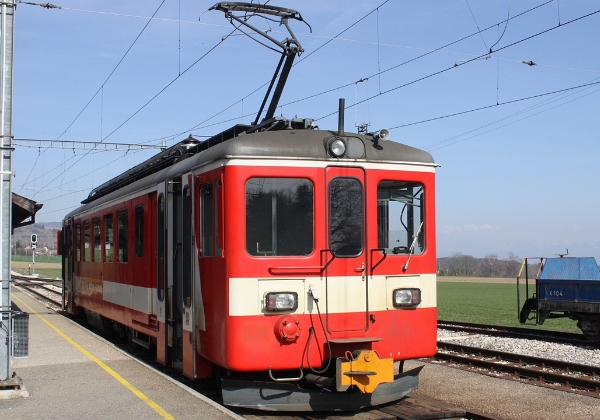 NStCM Automotrices BDe 4/4 231-232