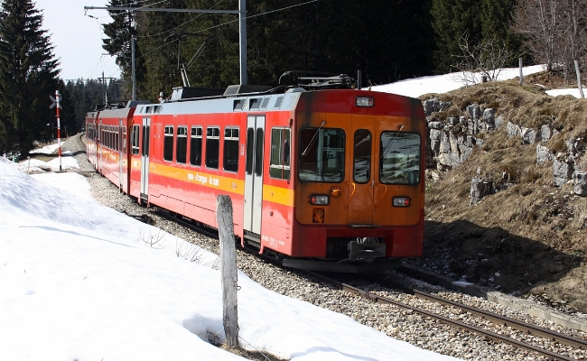 nstcm-be-4-4-202-bt-205-col-de-la-givrine NStCM Be 4/4 202, Bt, Be 4/4 205 -- Col de la Givrine -- 24.03.2010