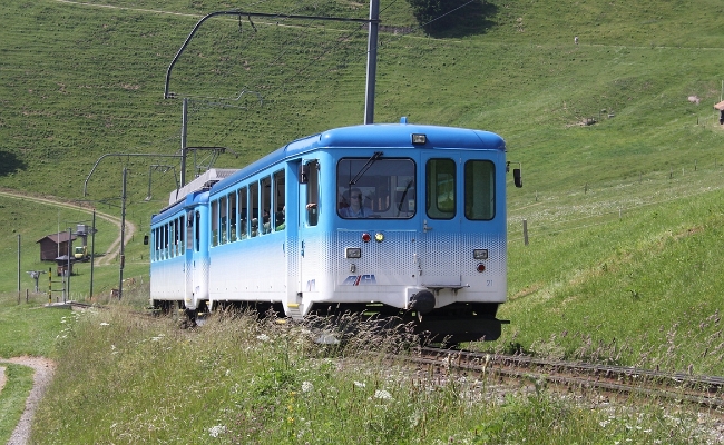 rb-bhe-2-4-11-rigi-staffel RB Bhe 2/4 11, Bt 21 -- Riggi Staffel -- 10.07.2010