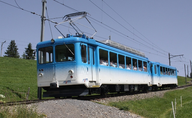 rb-bhe-2-4-12-rigi-staffel-2 RB Bhe 2/4 12, Bt 22 -- Riggi Staffel -- 10.07.2010
