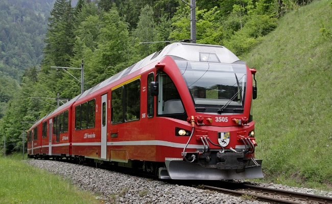 rhb-abe-8-12-3505-meiersboden RhB, ABe 8/12 3505 -- Meiersboden -- 26.05.2014