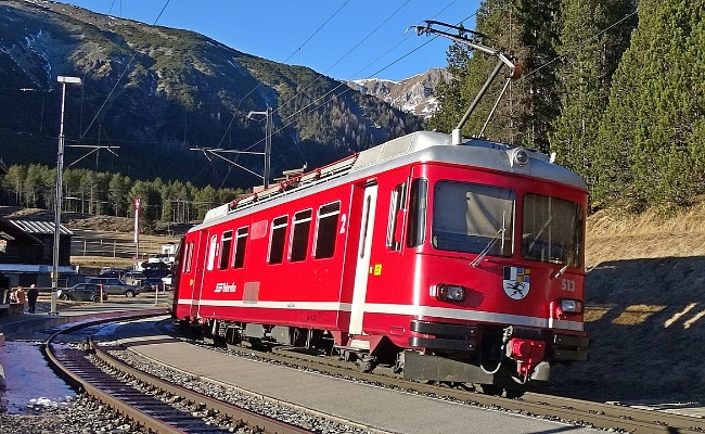 rhb-be-4-4-513-davos-wolfgang RhB, Be 4/4 513 -- Davos Wolfgang -- 31.12.2016