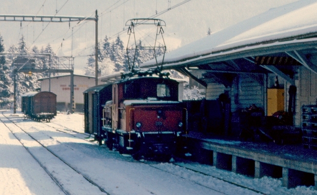 rhb-ge-2-4-212-davos RhB, Ge 2/2 212 -- Davos -- 02.1984