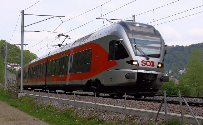 sob-rabe-526-048-4-lichtensteig SOB RABe 526 048-4 -- Lichtensteig -- 24.04.2011
