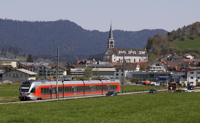 sob-rabe-526-rothenthurm SOB RABe 526 -- Rothenthurm -- 07.05.2016