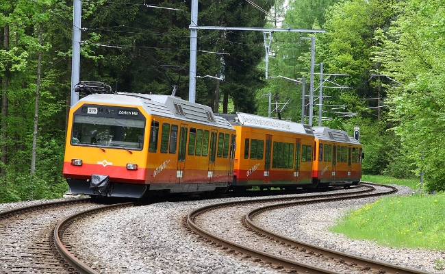 szu-be-556-526-ringlikon SZU, Be 556 526-2 -- Ringlikon -- 09.05.2013