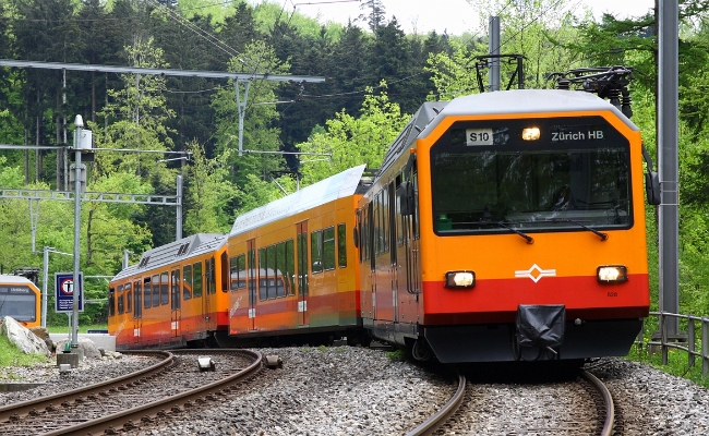 szu-be-556-528-8-ringlikon SZU, Be 556 528-8 -- Ringlikon -- 09.05.2013