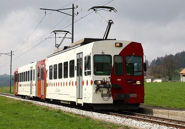 TPF Automotrices Be 4/4 121 - 124