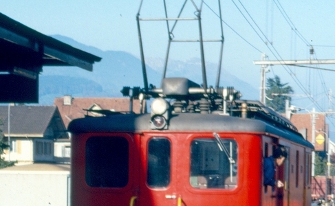 cff-deh905-Giswil SBB CFF FFS Deh 4/4 905 -- Giswil -- 04.1983